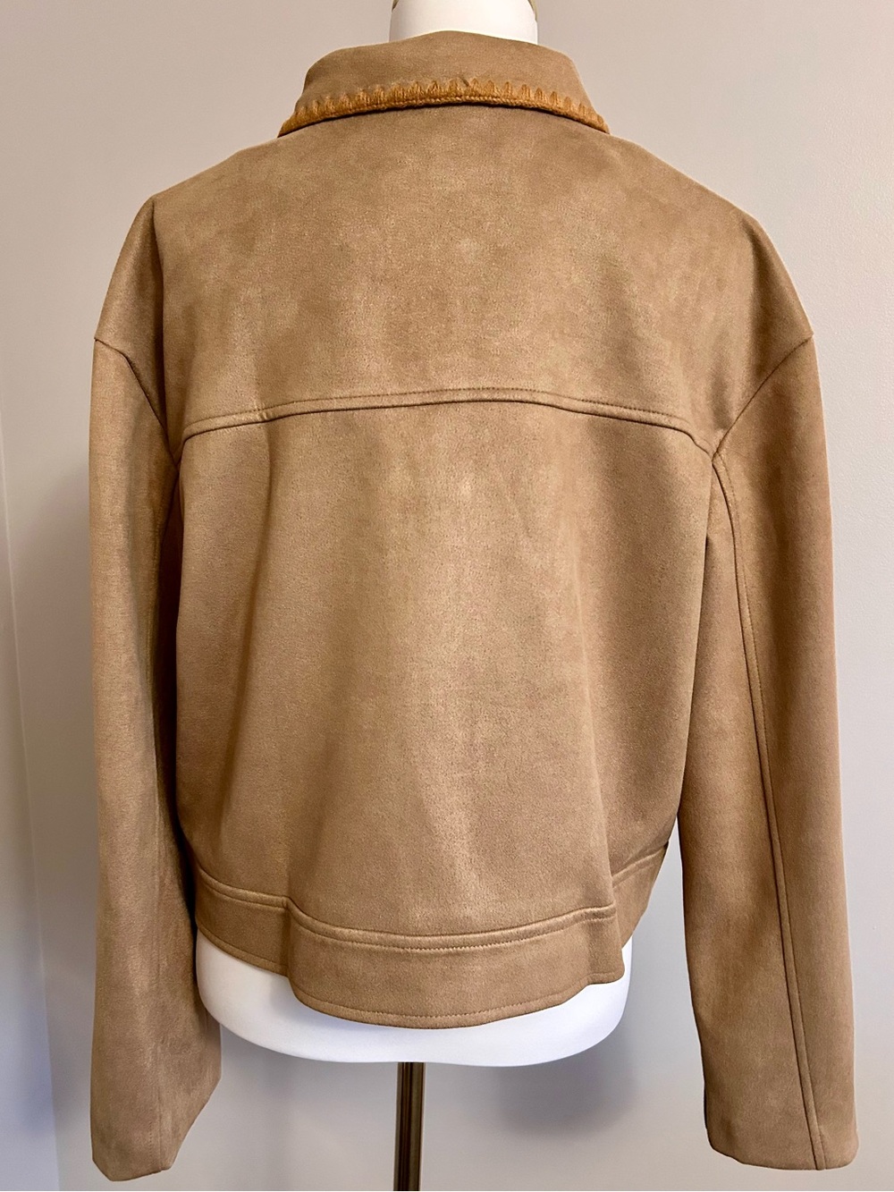 NWT - Cider Suede Jacket in Tan w Blanket Stitch Trim in Cognac - Picture 8 of 13